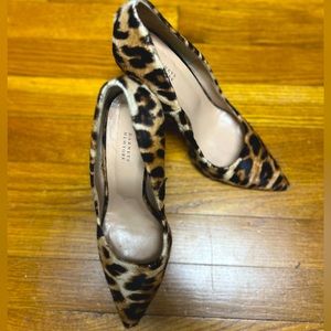 Barneys New York textured leopard print pumps